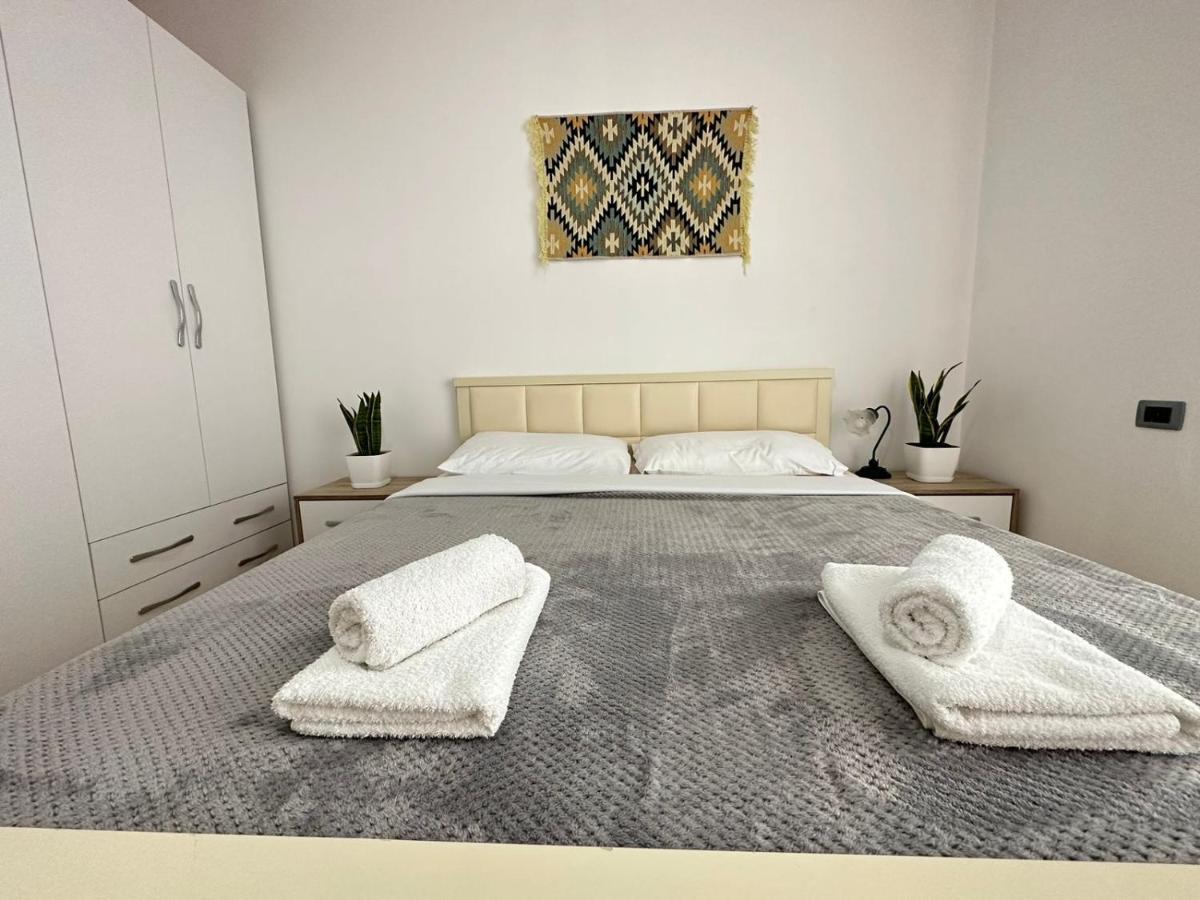 Trea Accomodations - Despacito Port Side วญอเรอ ภายนอก รูปภาพ